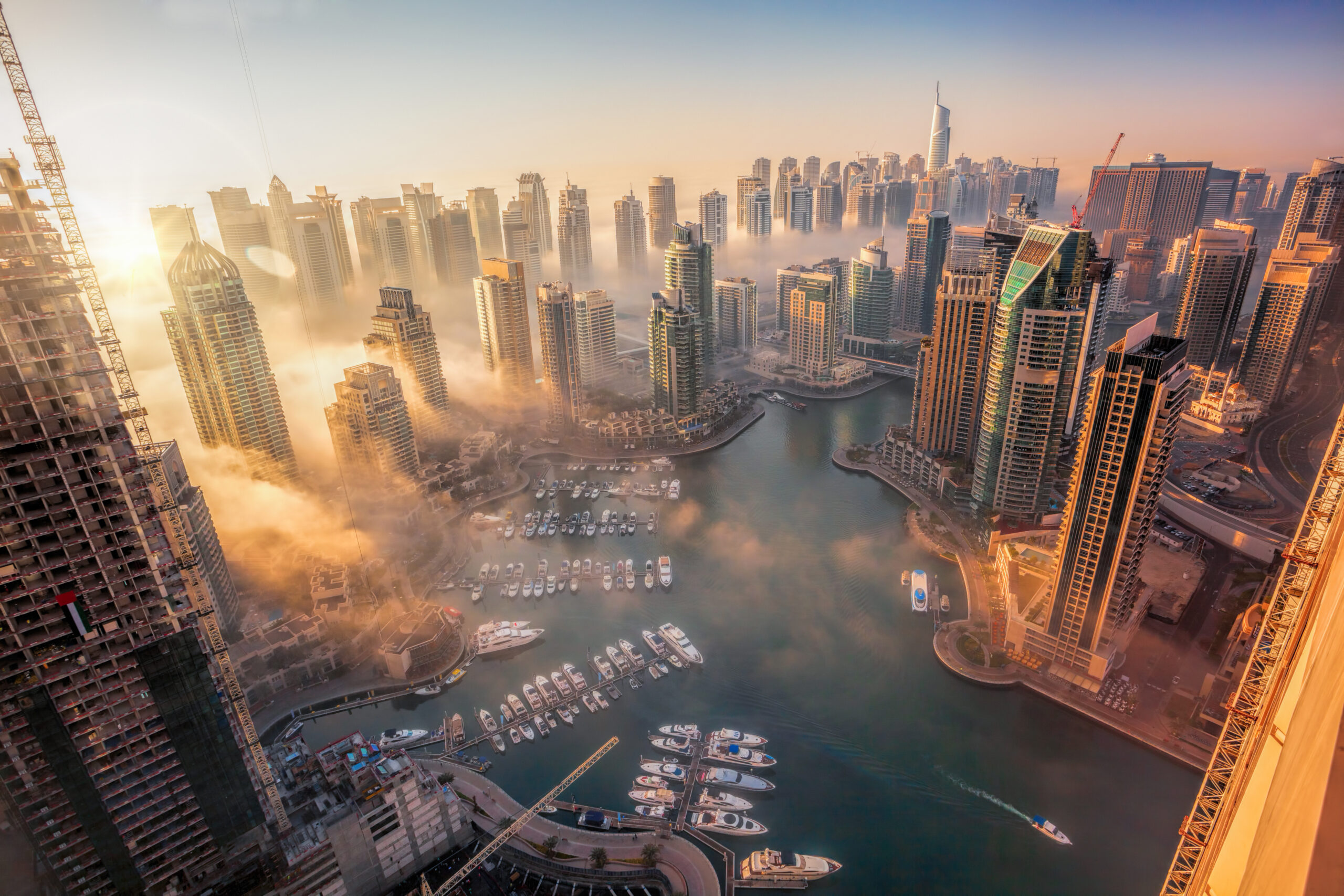 Dubai,Marina,With,Colorful,Sunset,In,Dubai,,United,Arab,Emirates