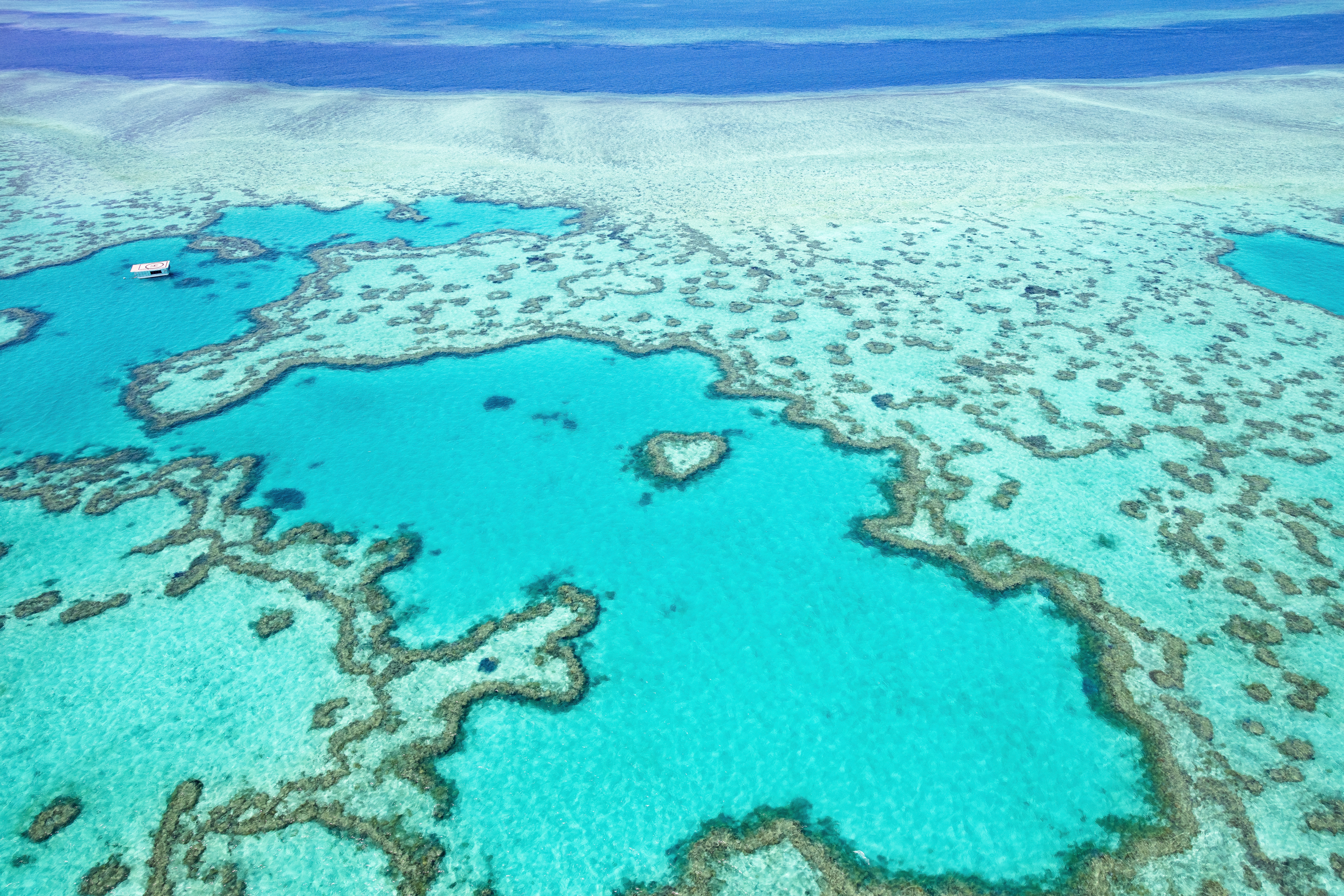 Great,Barrier,Reef,,Queensland,Australia,,Aerial,View,,Wonder,Of,The
