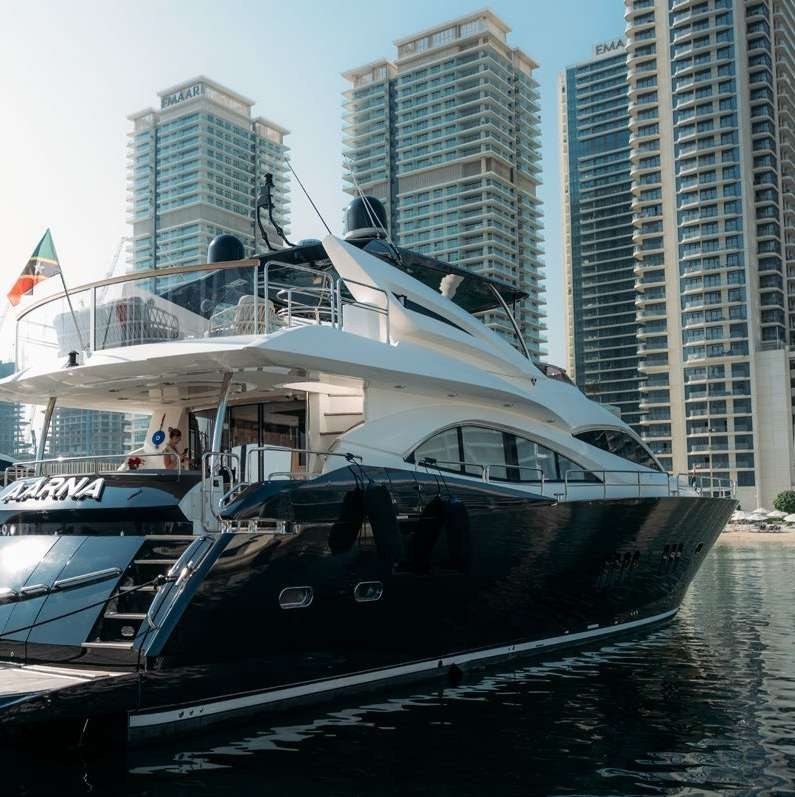 Aarna yacht charter Abu Dhabi Grand Prix