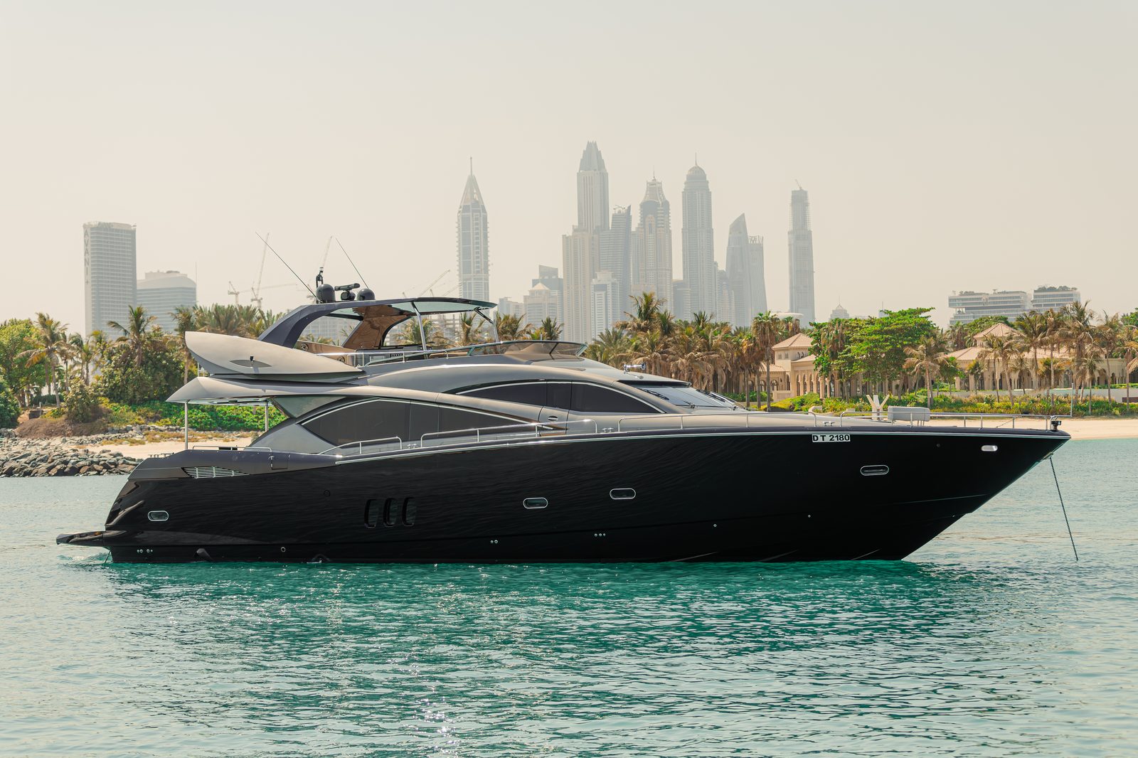 MATRIX Sunseeker motor yacht